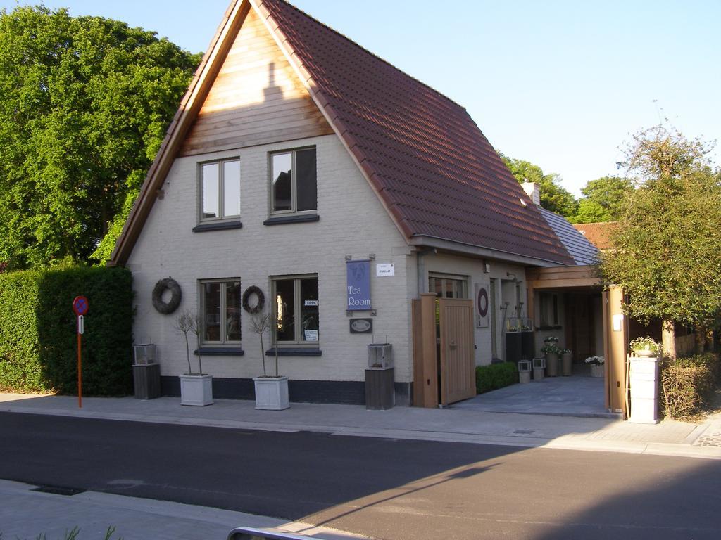 Huyze-Peppins Bed & Breakfast Maldegem Exterior photo